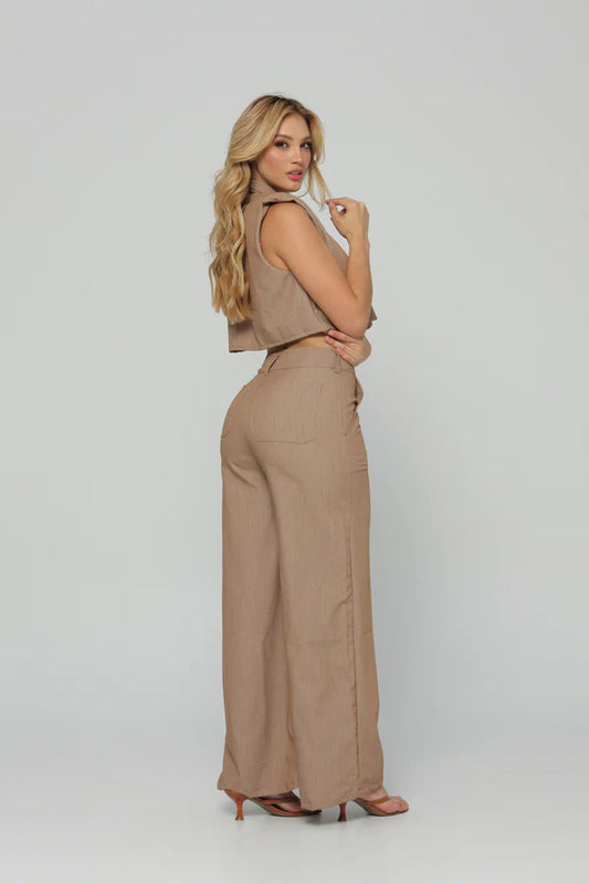 Pantalón clásico liviano camel