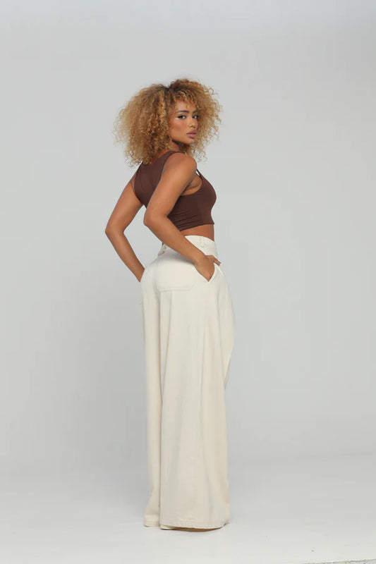 Pantalón liviano Beige pliegues