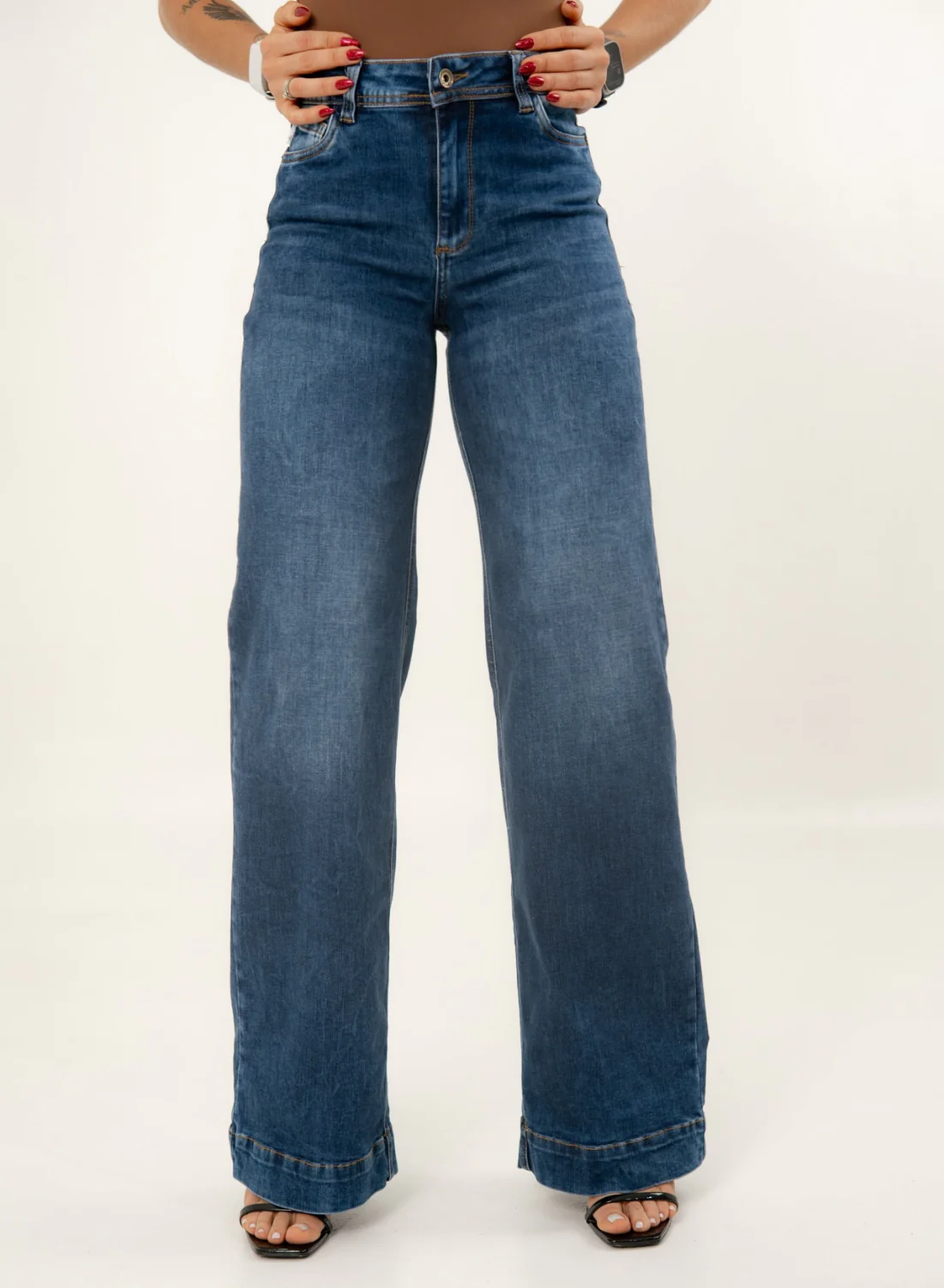 Jeans colombiano Mom flare Nilo 1