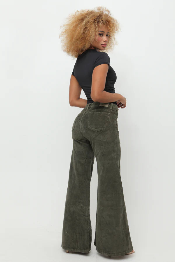 (Preventa) Jeans colombiano Flare Velvet Verde oscuro