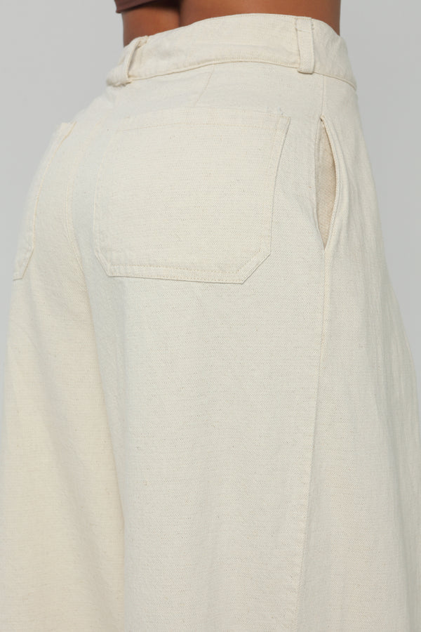 (Preventa) Pantalón liviano Beige pliegues