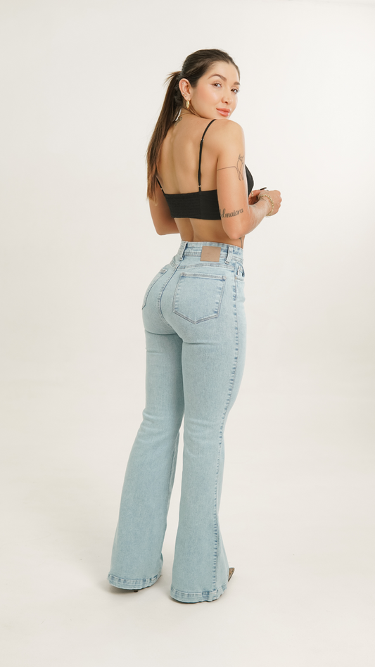Jeans colombiano levanta cola Joy