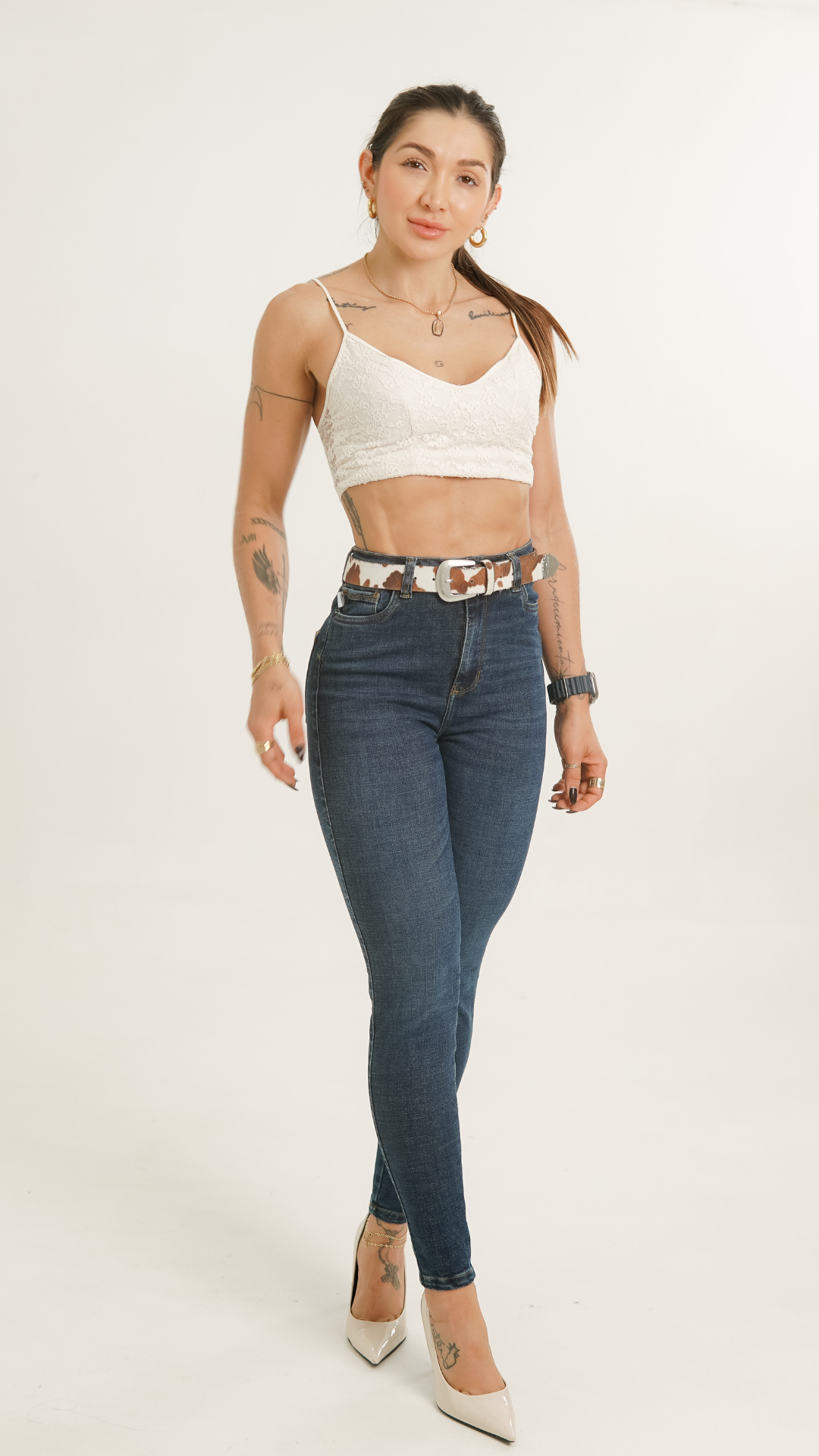Jeans colombiano levanta cola Fiji
