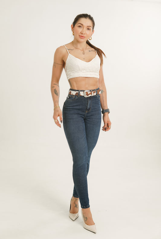 Jeans colombiano levanta cola Fiji