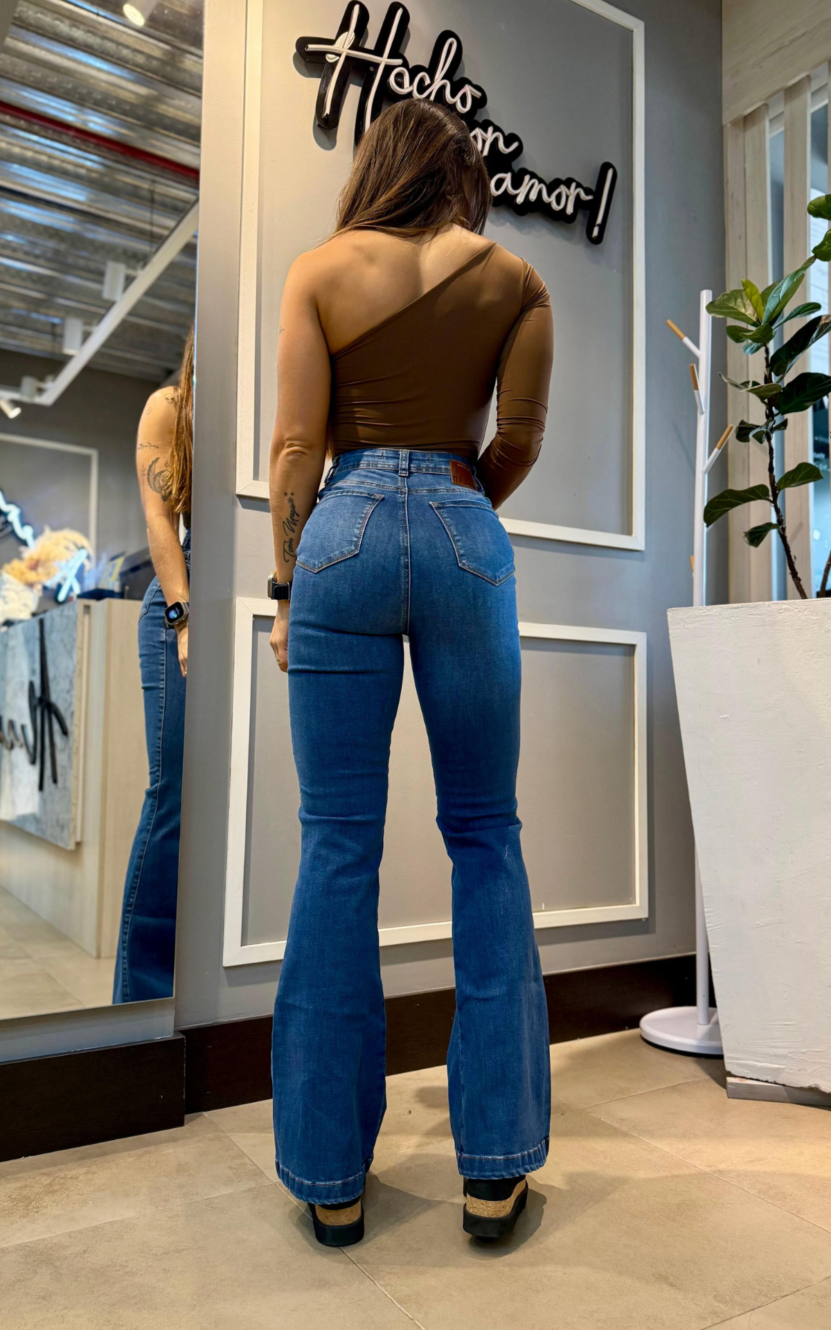 Jeans colombiano Bota campana Simone 1