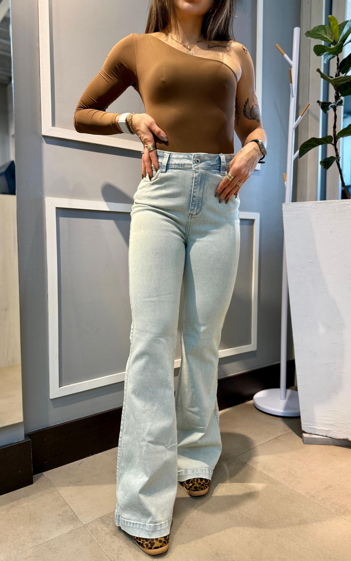 Jeans colombiano Bota campana Simone 5