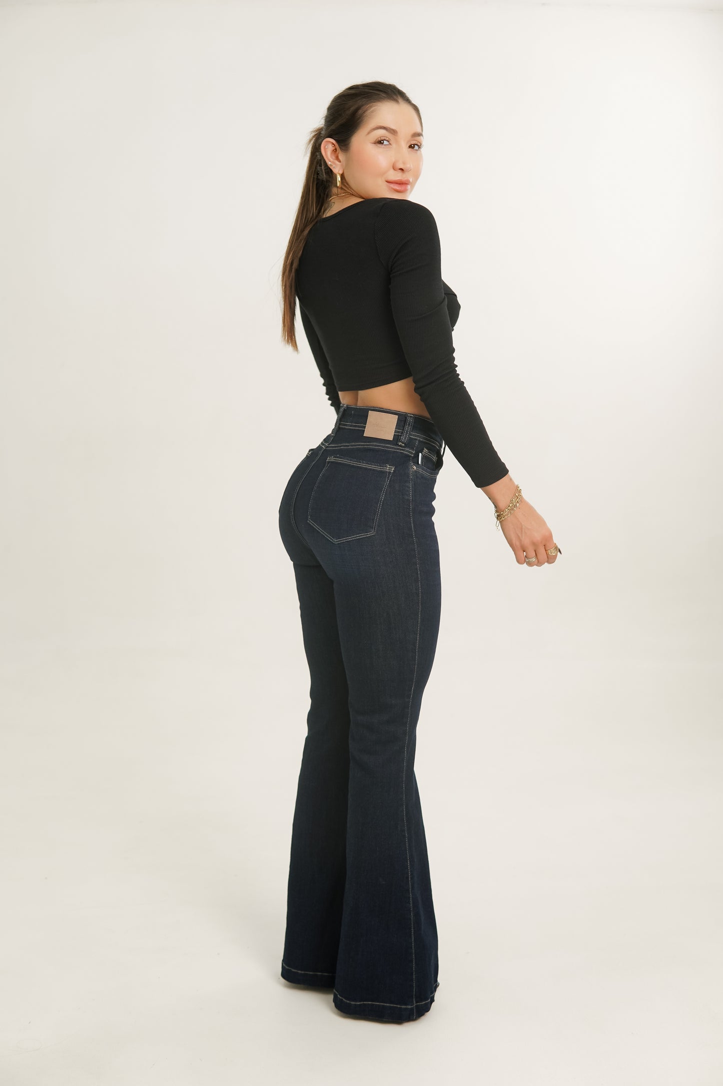 Jeans colombiano levanta cola Joy 1