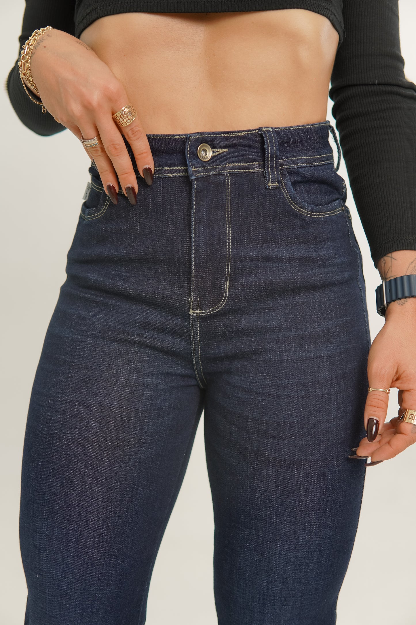 Jeans colombiano levanta cola Joy 1