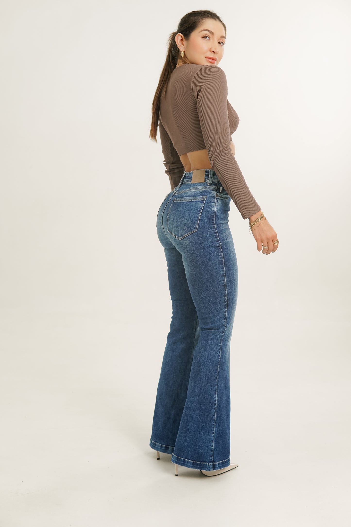 Jeans colombiano levanta cola Joy 2