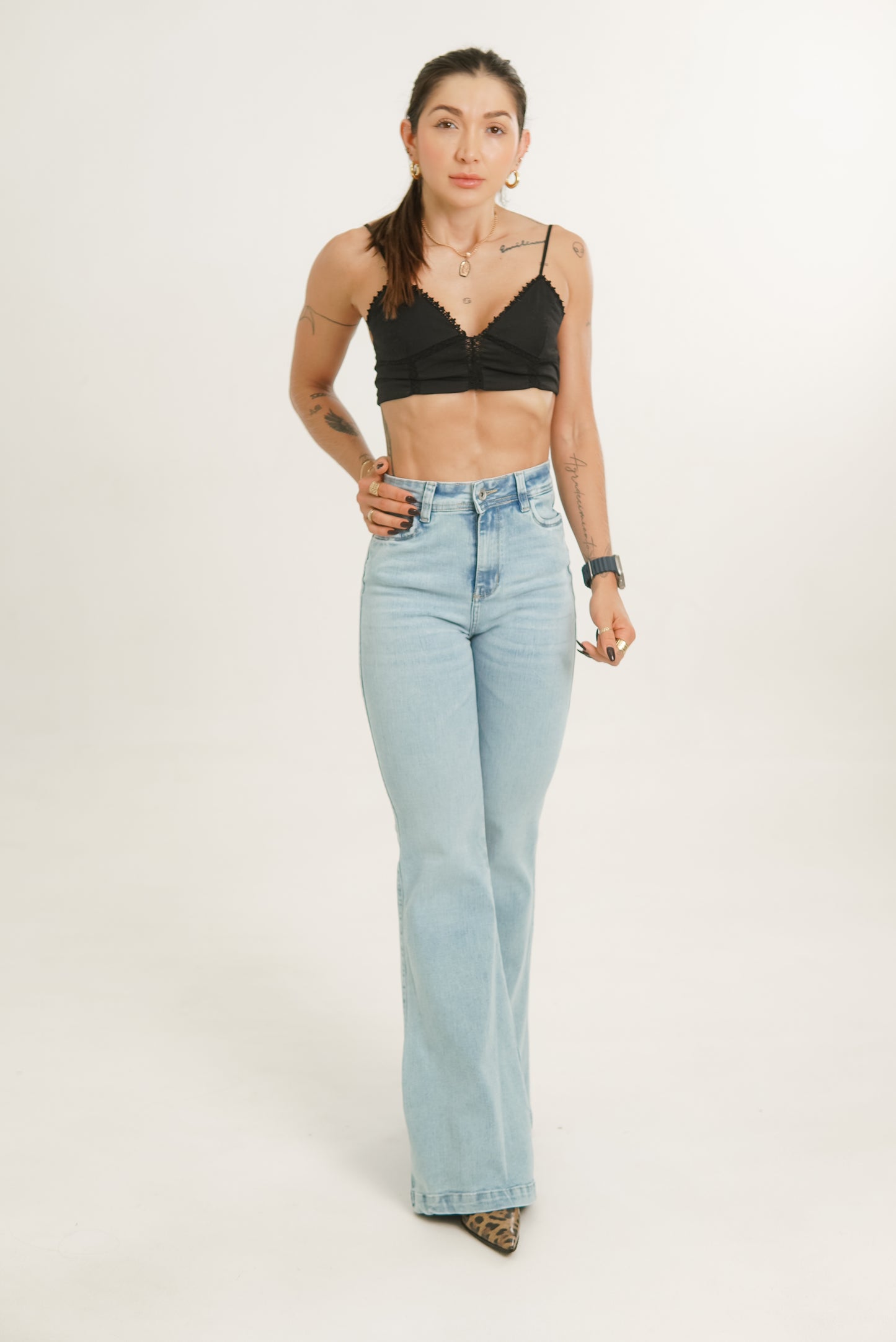 Jeans colombiano levanta cola Joy