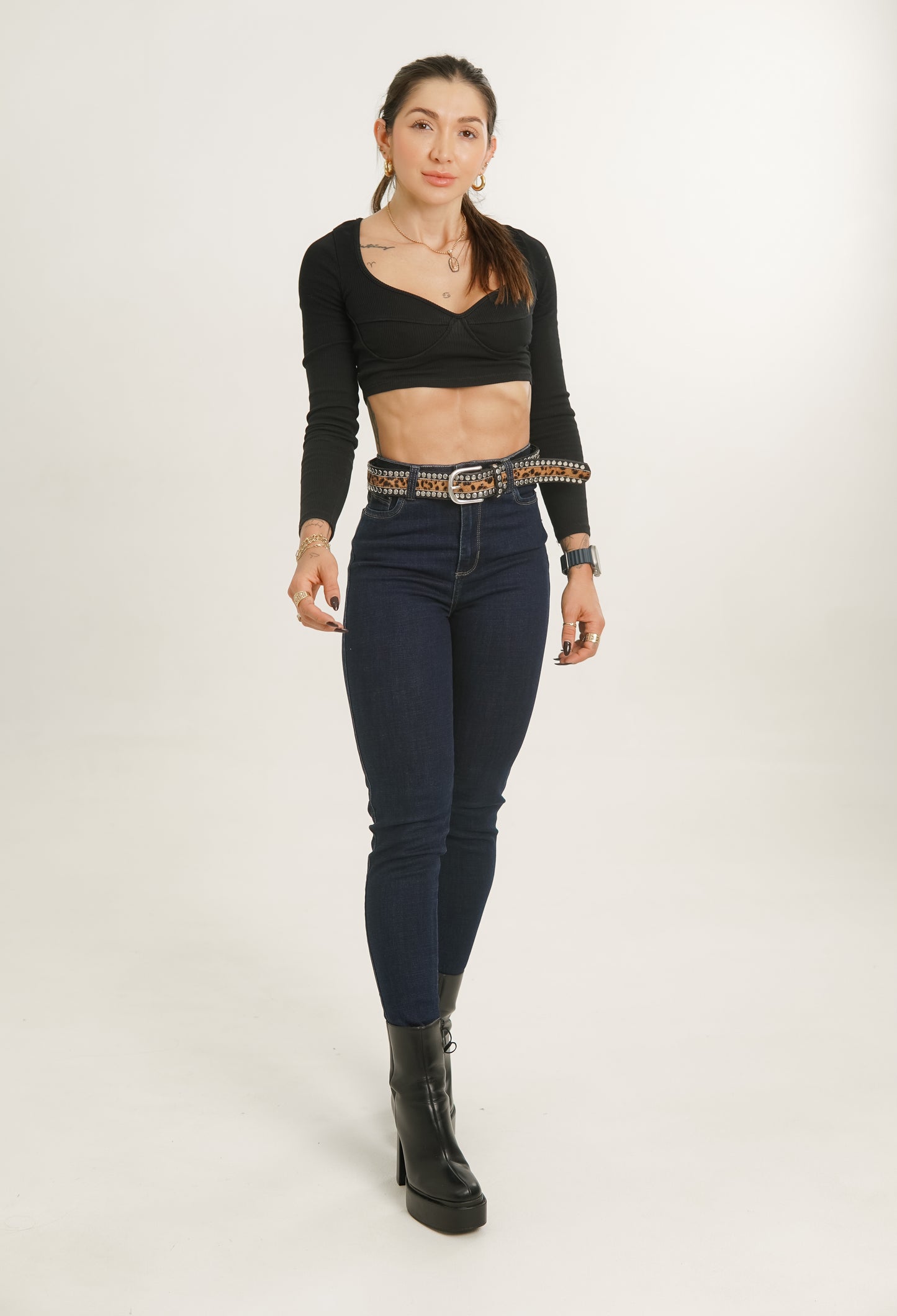 Jeans colombiano levanta cola Zigor 5