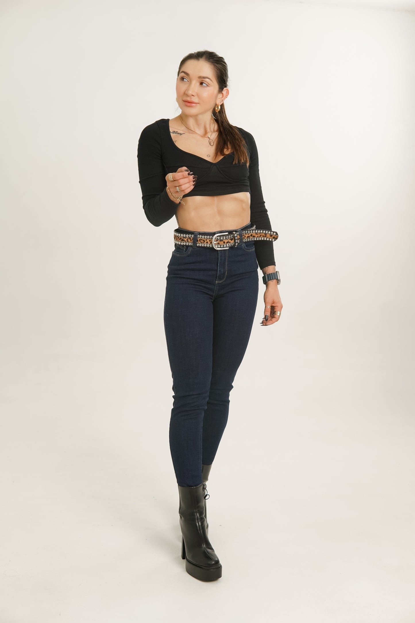 Jeans colombiano levanta cola Zigor 5